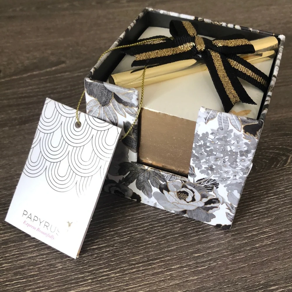 NWT Papyrus Note Organizer with Gold and Black Ribbon